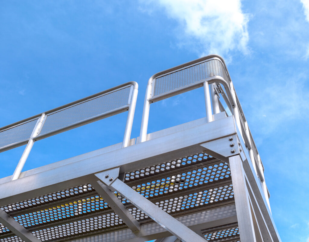 Custom Snow Removal Aluminum Platform Project | MAADI